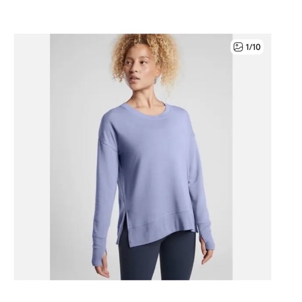Athleta Coaster Luxe Sweatshirt Purple Crew Neck Thumbhole Pullover Medium NWT